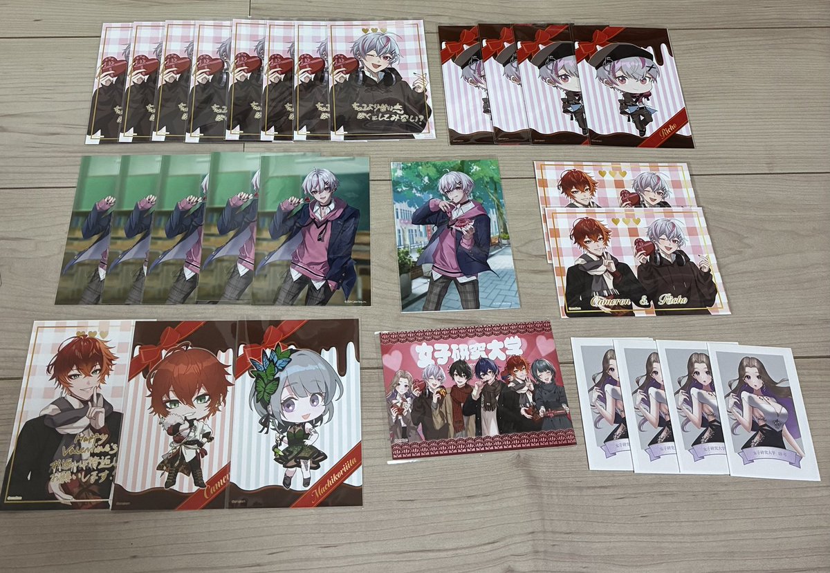 luv_r08's tweet photo. 求】　定価
　Yahoo!フリマor メルカリ（+手数料）
　送料¥110 

譲】画像のもの
　
　早めに手放したいためお値段基本なんでも検討いたします。
レアなものは定価より¥100~200高くなります。

#女子研究大学交換 #女子研究大学買取 #女子研究大学グッズ #女子研究大学グッズ買取 #女研グッズ https://t.co/bwC7jBsNL2