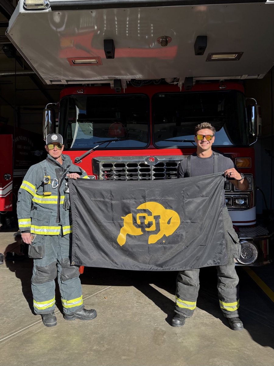 FirefighterBUFF's tweet photo. Own the day @CUBuffsFootball We will be loud supporting our boys from the Tower back here on the front range. @CUBarstool @CUBuffs @flovom @RickGeorgeCU @DeionSanders @UncleNeely @SixZeroAcademy #SkoBuffs #BeatTech #WeComin #FirefightersForCU @BrianHowell33 @DeionSandersJr 🦬🔥🦬 https://t.co/UEOZW95pib