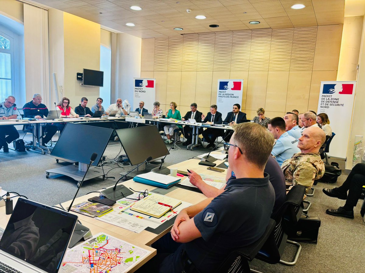 Image de Préfecture de la région Hauts-de-France et du Nord - #Sécurité #Information #BraderieDeLille #Braderie2026

Braderie de Lille 2026 : derniers préparatifs