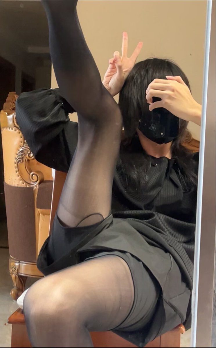 DiMinIsHeDfIft's tweet photo. 这是我的朋友，海童酱！他没有推特所以我来发了，他也是小男娘哦！这是他的qq:3593404763 https://t.co/juLh6tdVfi