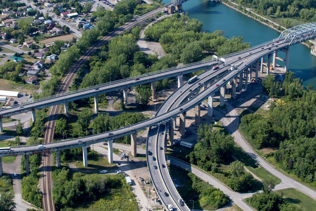 pontHMBridge's tweet photo. Conformément à la Loi sur l'évaluation d'impact, nous invitons le public à formuler des commentaires sur le projet de Travaux de renforcement et de peinturage des travées 27-31 au #PontHonoréMercier, d'ici le 5 octobre 2026🔗 https://t.co/nFWuyuuyK2
*****
In accordance with the Impact Assessment Act, we invite the public to submit comments on the project : Reinforcement and Painting of Spans 27–31 of the #HonoréMercierBridge, by October 5, 2026 🔗 https://t.co/kT4se1nrLy