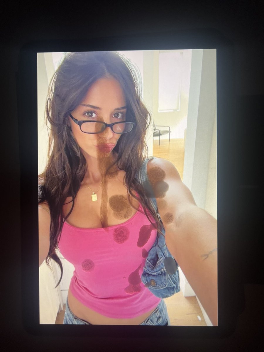 getonmydih's tweet photo. Doing some nutty tribs rn😫
Dm me for feeds and requests!!!
#cumtributeِs #cum #goon #sadiemckenna https://t.co/spf94hehDg
