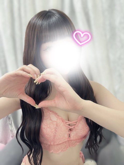 hinano_sub2's tweet photo. 今日は15:00-23:00でいてますッ🍀*゜
週末はひなのに癒されにおいでーー！！！
待ってますッ🫶🏻🩷 https://t.co/gFETEP9ay8