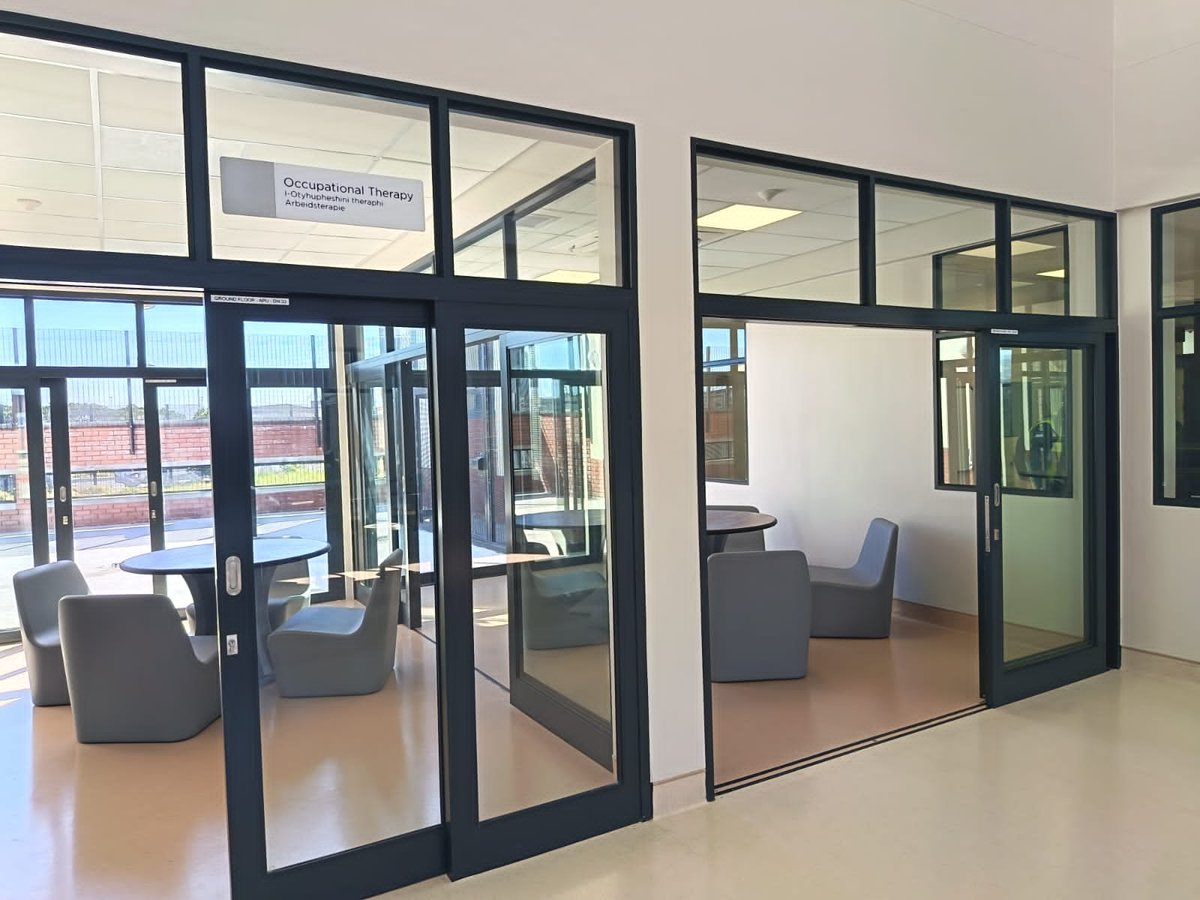 MireilleWenger's tweet photo. Today we opened the new R87.41 million, 30-bed Acute Psychiatric Unit at Khayelitsha District Hospital!

Designed to support safety, dignity and recovery, it is the second of three new APUs opening in the Western Cape this year💙

Read more here: https://t.co/IHdJLhKlj7 https://t.co/zmAR6K6Uhq