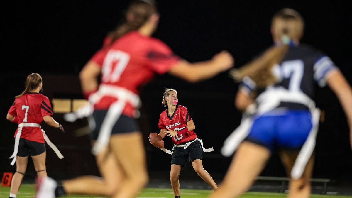 LKS_Sports's tweet photo. Macyn Ramsey threw 4 passing touchdowns, connecting with Zoey Barber, Jordyn Dooley and Marley Doleman. Ramsey also rushed for another touchdown.

Rounding out the scoring, Ramsey hauled in a pass from Dooley to score on one point after attempt, then found Barber on another PAT. https://t.co/BGXWZMbEfR