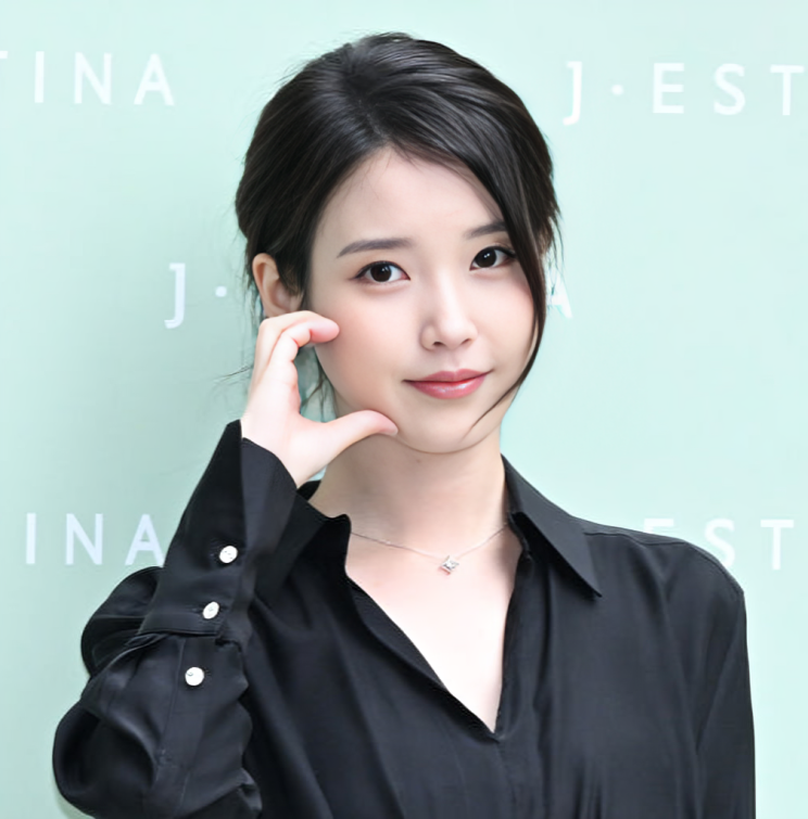 NewsHanguk's tweet photo. IU will drop a new digital single on September 10 at 6 p.m. KST, teased via a retro space-themed clip posted by her official account.

#아이유 #IU https://t.co/ttSwbMwHK1