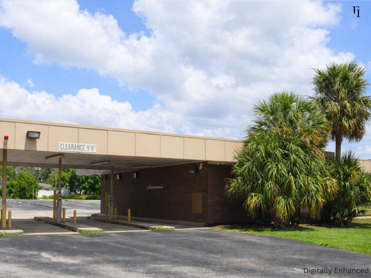 FI_Real_Estate's tweet photo. FOR SALE &amp; FOR RENT
940 Deltona Blvd. Deltona, Florida, 32725

For Sale Asking Price: $797,000
For Rent Asking Price: $5,000/M
-Rentable Area: 3840 Sq.Ft.
-50 Parking Spaces
-Lot Sq Ft: 1.17 AC
-130 Ft Along Deltona Blvd.

LISTING AGENT:
FILIPPO INCORVAIA
📧 fi@fi.realestate https://t.co/j5MuxEjBos