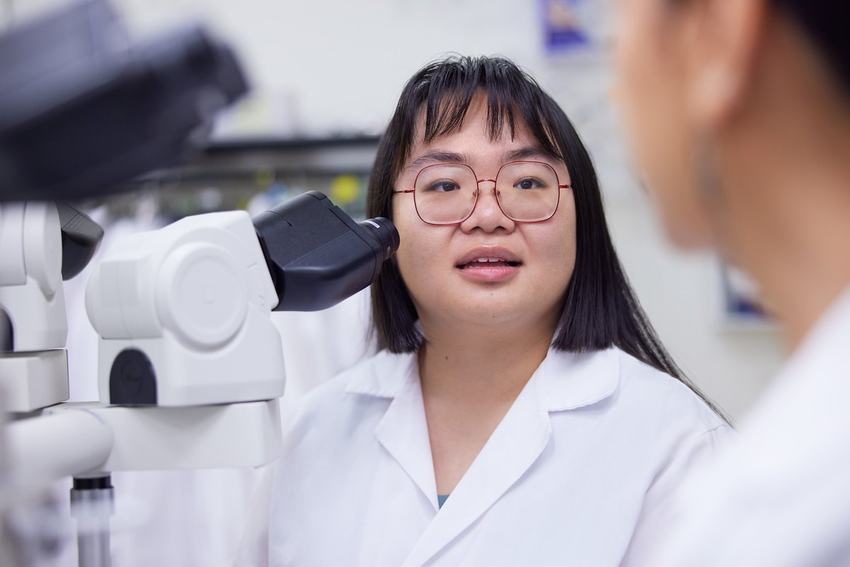 JohnglyBMS's tweet photo. Integrating BCID tests on molecular platforms cuts sepsis diagnostic times from days to hours. Learn how this rapid technology frees up lab staff and enables automated comments to improve clinical decisions!

https://t.co/m8letaNMPj
#Sepsis #LabLeaders #Roche https://t.co/s6H2Y8eswO