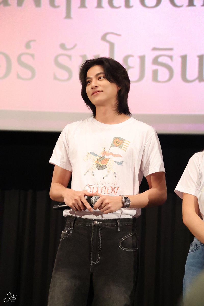 Gulfkanawutofc's tweet photo. น้องกลัฟ​ในกิจกรรม​ ROADSHOW​ ที่​ Major​ Ratchayothin​ ค่ะ

GULF X IN THE NAME OF LOVE ROADSHOW
#อัศจรรย์วันทองxกลัฟ
#GulfKanawut
#อัศจรรย์วันทอง https://t.co/AdREowDGl6