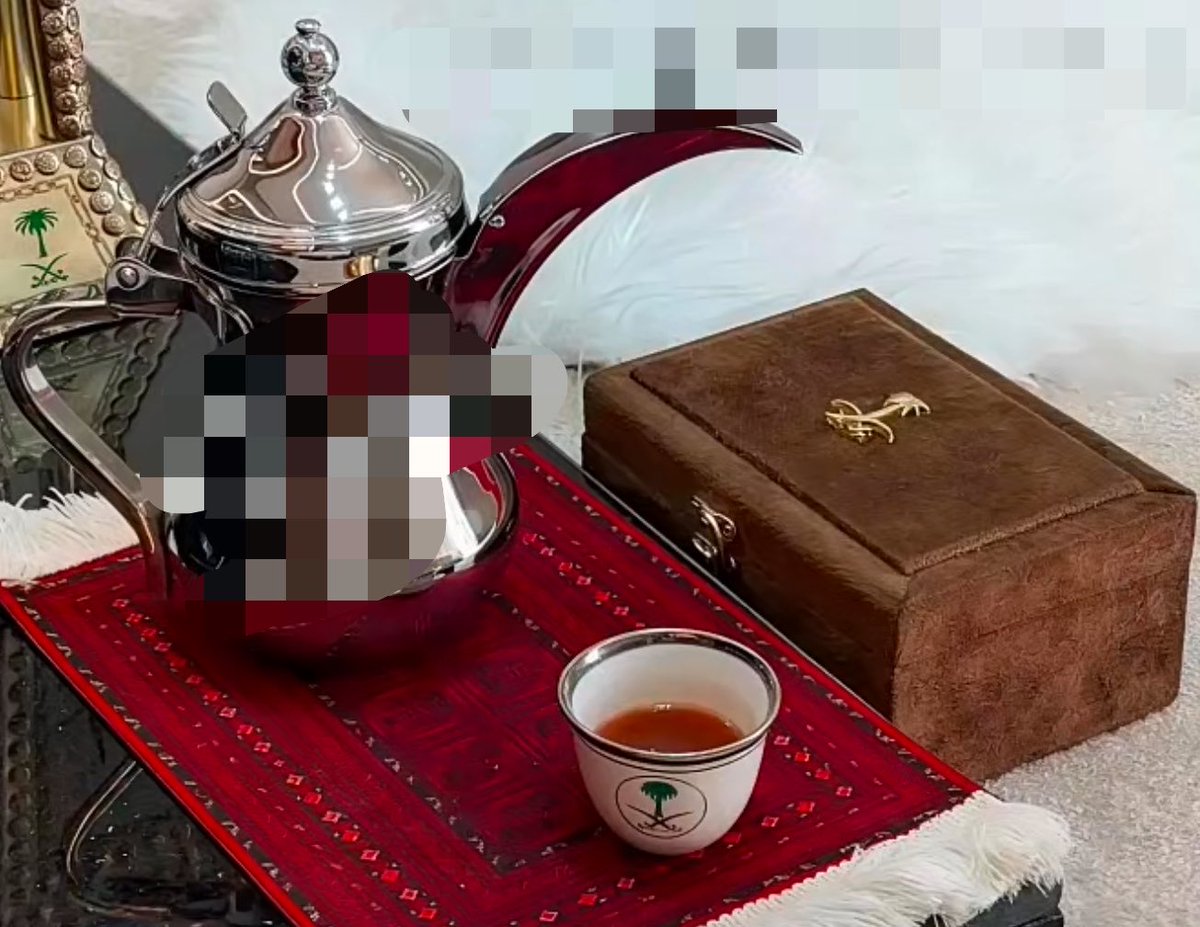 raima112's tweet photo. #مساء_الخـير 

تواكبي يا الظروف ولا عليك اعتراض
ليلٍ له حلكة، والصبح البهيّ أسفَر https://t.co/xlTT5A3Uvm