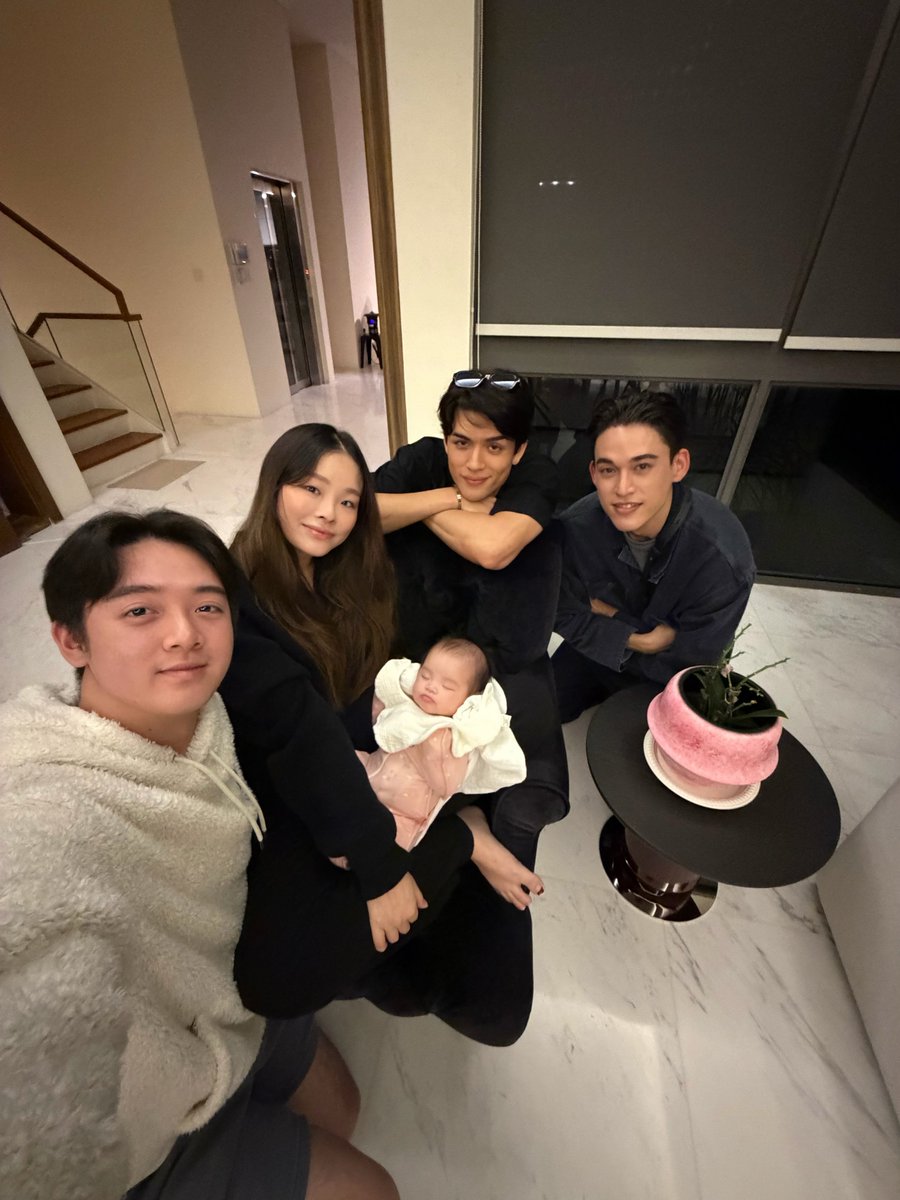 wayoar's tweet photo. https://t.co/AY8yUTewcw