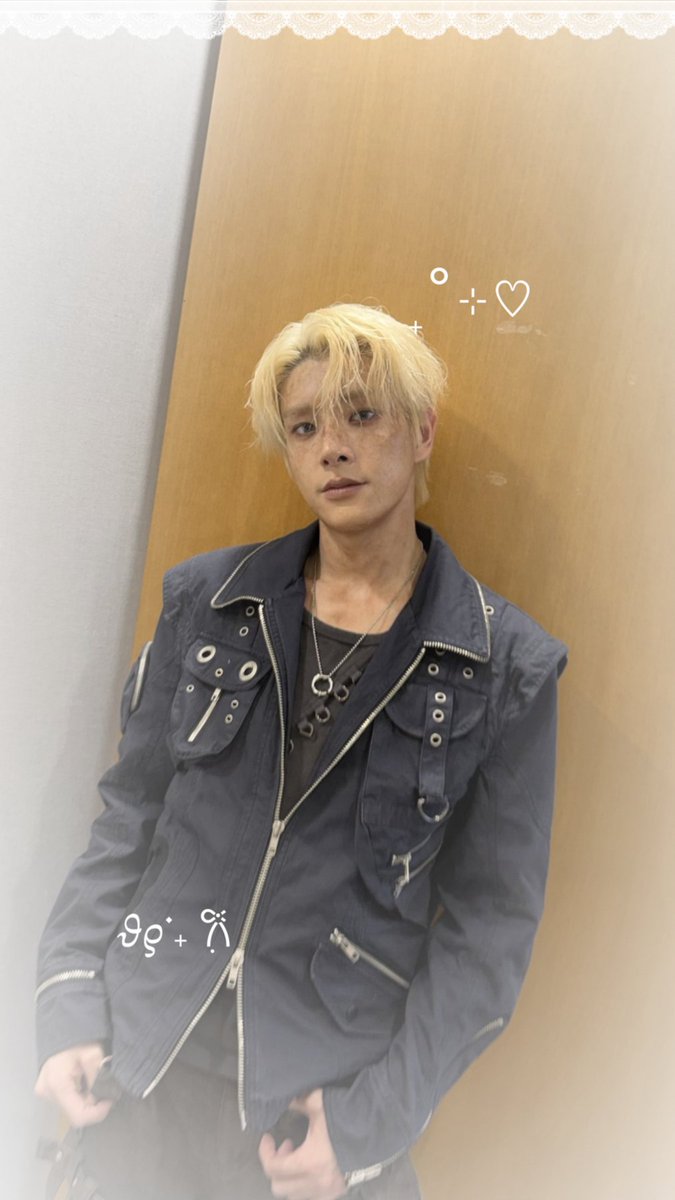 Jakeisih's tweet photo. Another stage done at MCountdown today! I had s͟u͟c͟h͟ ͟a͟ ͟g͟o͟o͟d͟ ͟t͟i͟m͟e͟ ͟p͟e͟r͟f͟o͟r͟m͟i͟n͟g͟ ͟a͟n͟d͟ honestly didn’t want it to end. The energy from everyone in the audience made the whole stage feel even more exciting. https://t.co/rxTBMFR7tG