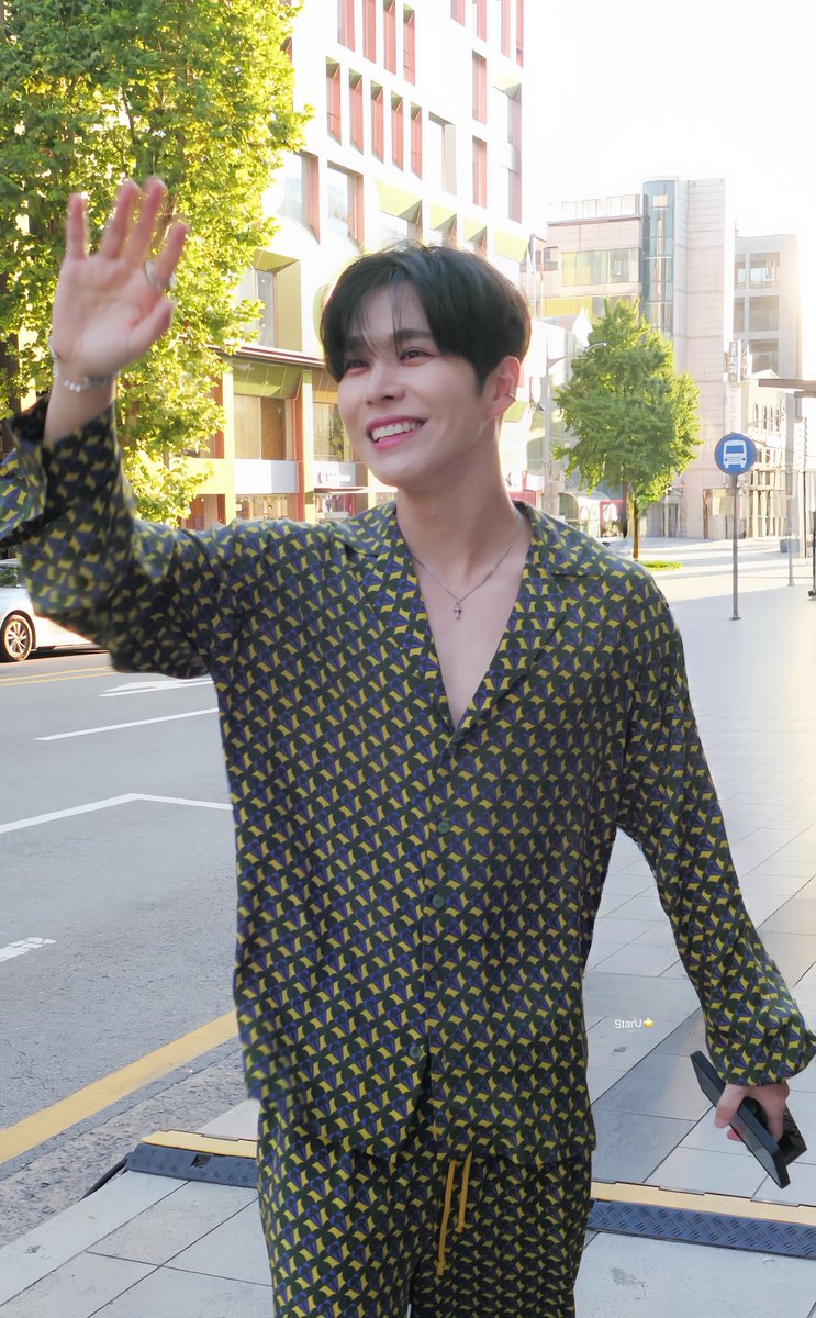 StarUDOHA's tweet photo. 260903 DOHA  -Milan Loves Seoul❤️

#박도하 #도하
#parkdoha #doha https://t.co/84oYrRKmIS