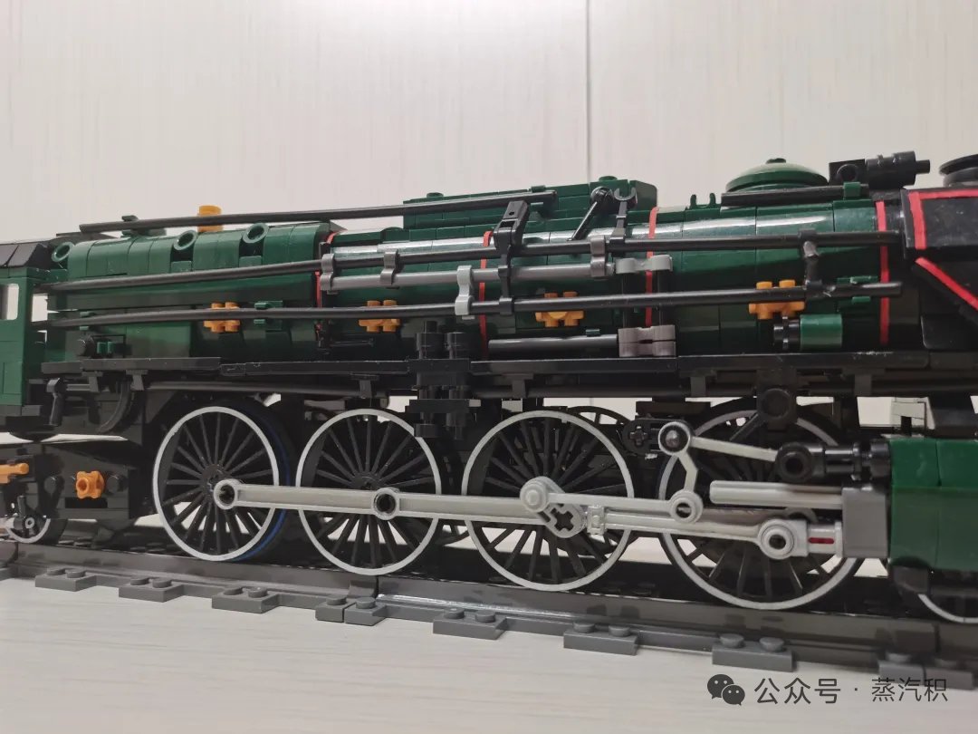ziyu_zhang51054's tweet photo. SNCF 241A steam locomotive by Kiyeo 沐阳
#SNCF241A #SteamLocomotive #BrickModel #RailwayHeritage #MechanicalAr
#Dampflokomotive #BrickModell #Eisenbahnfan #Schienenverkehr #MOC #Modellbau
#蒸気機関車 #ブロックモデル #鉄道ファン #鉄道模型
#LocomotiveAVapeur #ModèleEnBriques https://t.co/K5ICAD2Tta