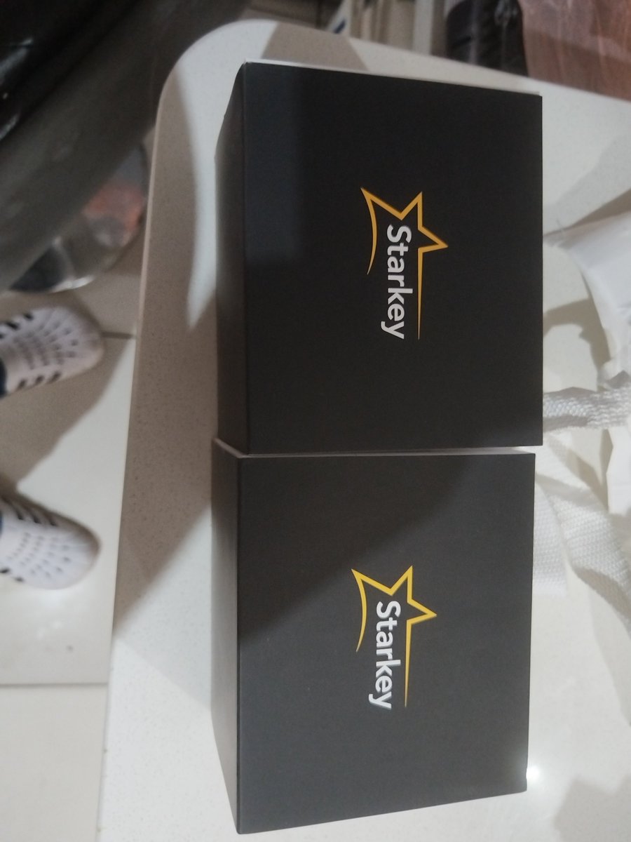 VinnylJ's tweet photo. @SIUyaXsa If anyone can trace the parents, I have this, never used them. Maybe the pair can assist for now. @Powerfm987 https://t.co/1PWgmqepR3