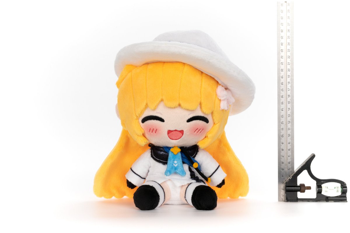 itssezema's tweet photo. i made this account bc our reddit community is out of options 😭
i poured 4 months of my life into drawing her &amp; finding a custom maker. the prototype is flawless
but the factory hit us with a brutal ultimatum: we have 3 days left to hit 300 orders or they pull the plug 💀(1/2)👇 https://t.co/AZuXlWTzuo