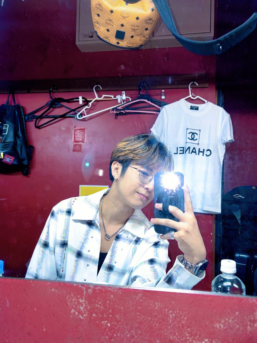 ryusei_h1102's tweet photo. ほな、やろか Day 2
ありがとうございました！！！
草光さんとの、イベント初めてでしたが
この場所はまた帰ってきたいなと
思わせてくれる本当に温もりある
実家のような場所です。
また呼んでいただけると嬉しいです🥰

今日はたくさん幸せな時間を
ありがとうーっ

かずやも相変わらずライブよすぎ
また一緒にやろな！
また大阪行くわっ🚗³₃

草光さん！またよろしくです🔥