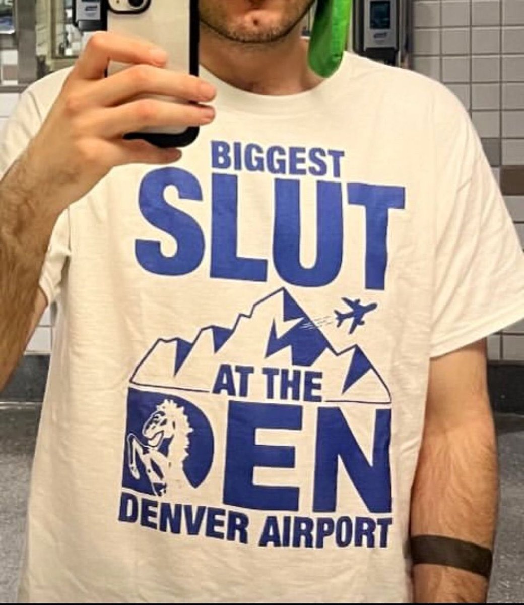 shirtsthtgohard's tweet photo. https://t.co/gxDtWjWZwW