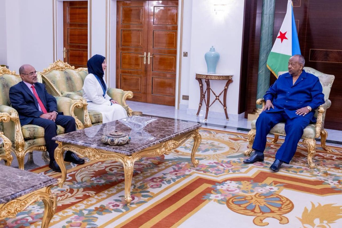 afrah_alzouba's tweet photo. Honored to meet H.E. President @IsmailOguelleh and to convey to him the greetings of his brother, H.E. @PresidentRashad, Chairman of the Presidential Leadership Council.

We discussed the close relations between Yemen and Djibouti and ways to further strengthen them, as well as developments in Yemen and the region and our shared interests in the security of the Red Sea and Bab al-Mandab.

I deeply appreciate President Guelleh’s reaffirmation of Djibouti’s support for Yemen’s unity, sovereignty, independence, and territorial integrity, as well as his commitment to strengthening Yemeni-Djiboutian relations. We look forward to building on these longstanding ties to advance the security and stability of our two countries and the region.
