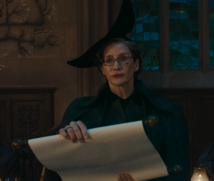 sorcererbyler's tweet photo. A Lee Jordan le costaba ser imparcial. 

"Después de esta obvia y desagradable trampa.."
 
"¡Jordan!" lo regañó la profesora McGonagall. 

"Quiero decir, esta evidente y asquerosa falta.."
 
"¡Jordan, no digas que no te aviso!"

"Bien...Flint casi mata al buscador de Gryffindor" https://t.co/ydPqSWpkIc