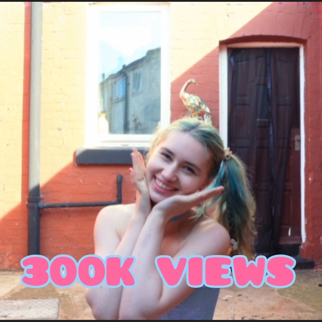 6mabel_winter6's tweet photo. 🎊Mabel Winter - 'Ring Ring' M/V 300K VIEWS on YouTube🎊
🎬https://t.co/RDeQJEGu6T
🎵https://t.co/TwNdkPztNA
#MabelWinter #RingRing #Mittens #BANJAXXED #MusicVideo #300KVIEWS https://t.co/xiKKOpcjn0