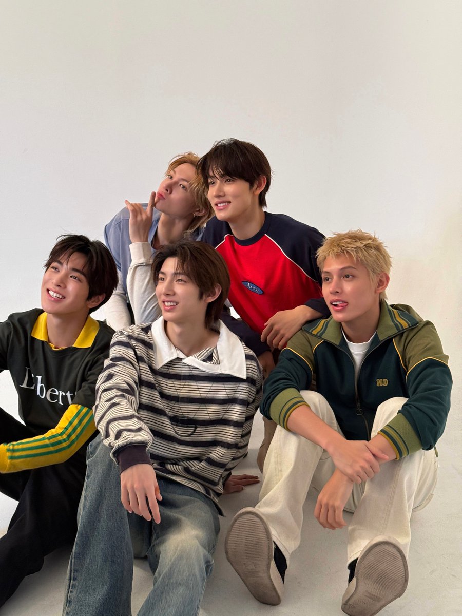 cortishieldvn's tweet photo. [260904] ✮⋆˙CORTIS DAILY BRAND REPUTATION BOOST✮⋆˙

GOAL: 200 Likes, 200 Replies, 70 Quotes
Leave a sweet message for CORTIS in Vietnamese, English or Korean!

NO EMOJI
NO COMMENT THE SAME
NO SPAM
ADD PICTURES, VIDEOS
>>> REMEMBER TO HASHTAG AT THE END: #CORTIS #코르티스

>>> NOTES: No comment limit per account, but must be spaced at least 10 minutes apart