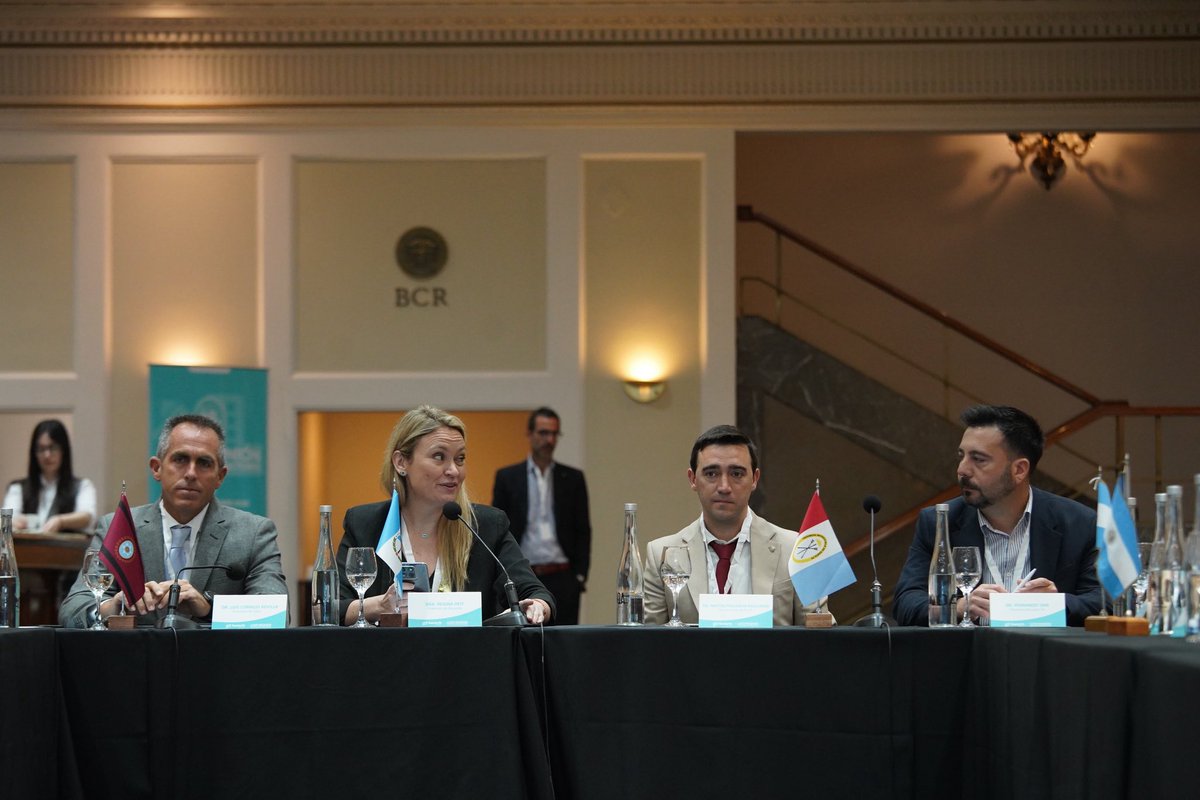 figueroamatias_'s tweet photo. Rosario recibe a Directores de los Registros de la Propiedad Inmueble de todo el país 🇦🇷

Ya comenzó la LXVIII Reunión Nacional, un espacio de intercambio y trabajo conjunto para abordar los desafíos actuales de la actividad registral.

📍 Bolsa de Comercio de Rosario https://t.co/zZQt6T9Nhz
