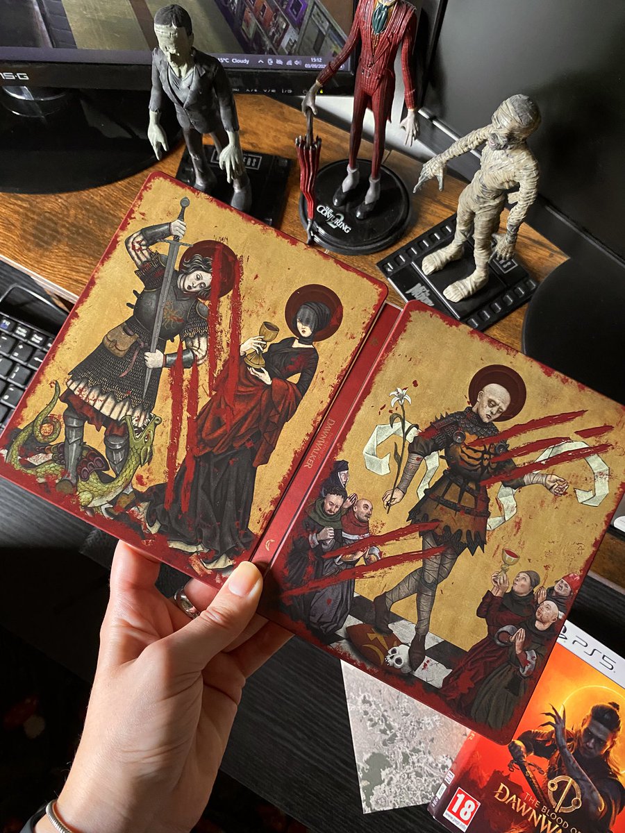 kodekaldwin's tweet photo. Now that’s how you capture the essence of a 14th century vampire game in physical form. https://t.co/EBY4Bz0dCy