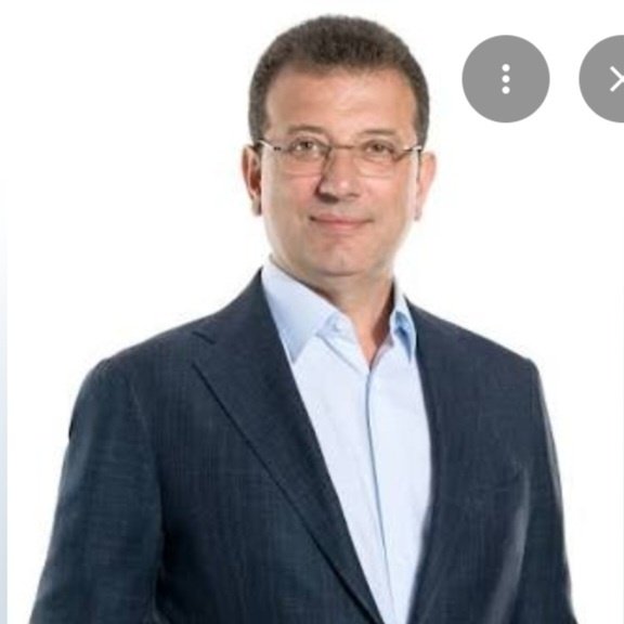 FerruhIsmail's tweet photo. @alfa_hak #Ahmet babasının,parasıyla yaptırmadı(liyakatsiz,sözde siyasetçilerin görevi)66 yıldır,bizi #AB sokturmayan/#kinyaskartal'lar,o kadarda,hizmet etsinler,#bana/aklı k*t,k*y*n kardeşim benim,. https://t.co/fJROyDDEdA
