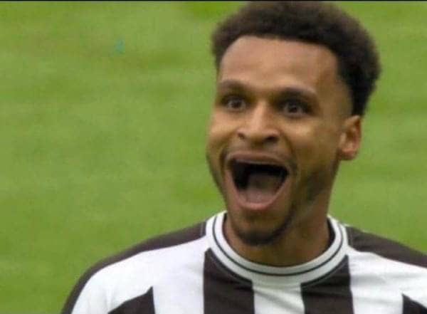 bohboh995's tweet photo. Araujo after getting paid without delays at Liverpool https://t.co/E1M3DuHvDH