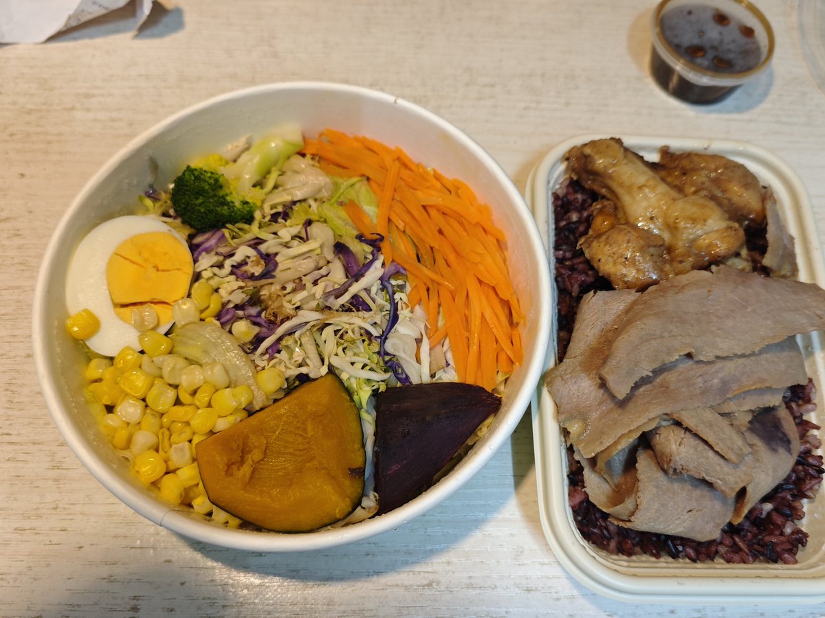 matamata12679's tweet photo. 饮食训练😋😈 https://t.co/6lr5K4HwOD