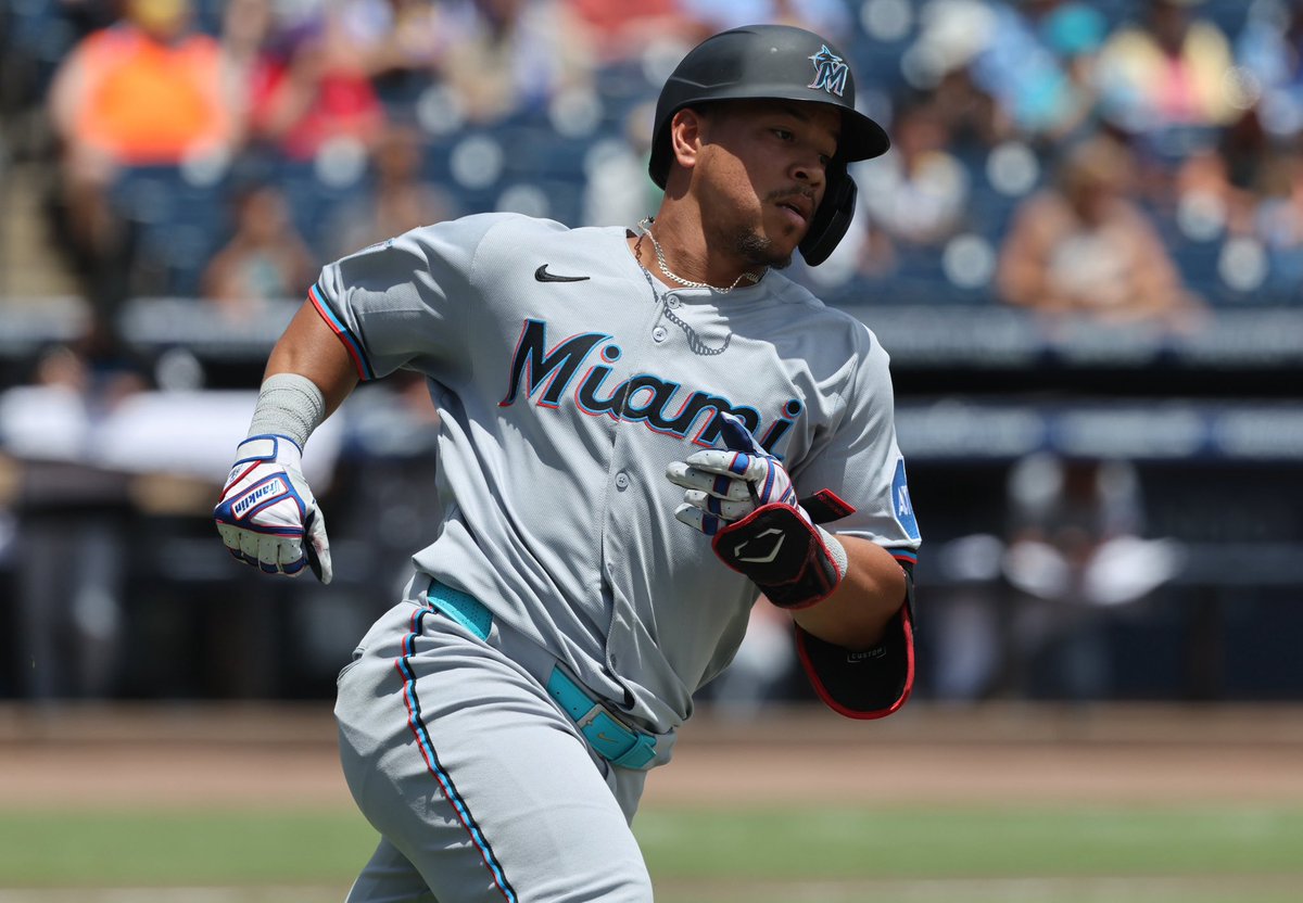 _dreamteambets's tweet photo. ❤️ IF YOU’RE RIDING WITH IT

💸 $150 giveaway when we sweep 👀

Heriberto Hernandez — OVER 0.5 Home Runs
Pete Crow-Armstrong — OVER 0.5 Home Runs

Let’s cash this one. 🔥💰 https://t.co/E9szsXkSQv