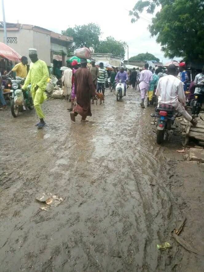 Mallam_jabeer's tweet photo. This is Yauri, Kebbi State.

May God punish APC and anyone supporting bad governance. https://t.co/mYz5vIYg0p