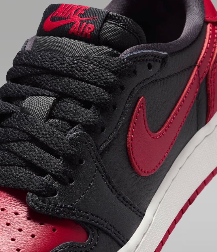 snkr_twitr's tweet photo. AD: TOP DEAL: $67.49 w/code LABORDAY
GS Jordan 1 Low OG 'Banned'

Shop ->  https://t.co/XfDzpLwraN https://t.co/FTOes4HY3t