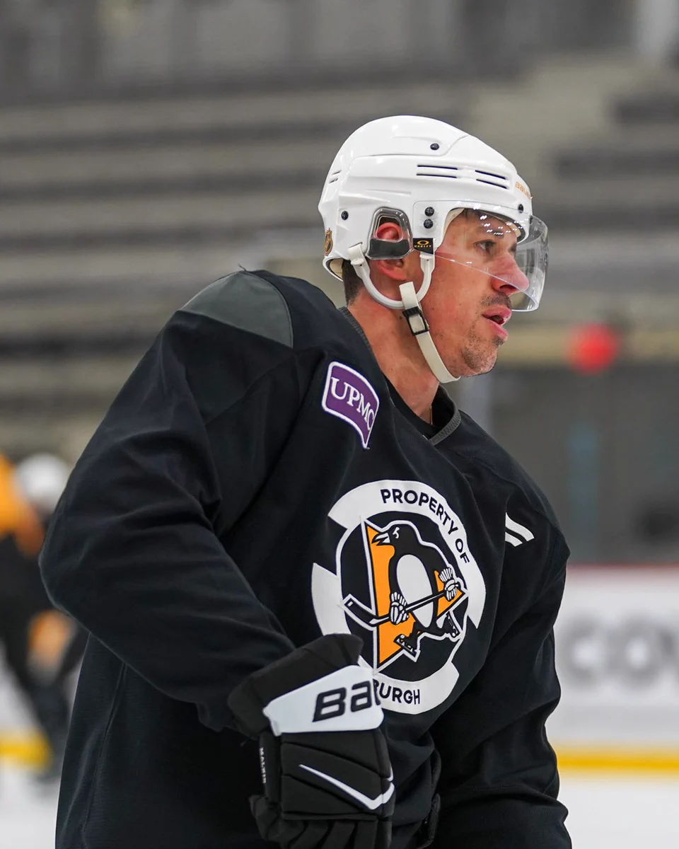Evgeni Malkin at practice.