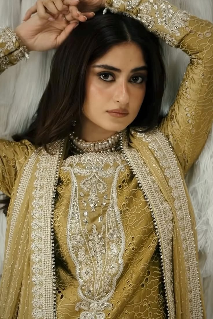 fapperpaki9's tweet photo. سجل علی پر مٹھی کون کون مارتا ہے ؟ 

Sajal Ali 🍆💦 https://t.co/brm6G2cBMC