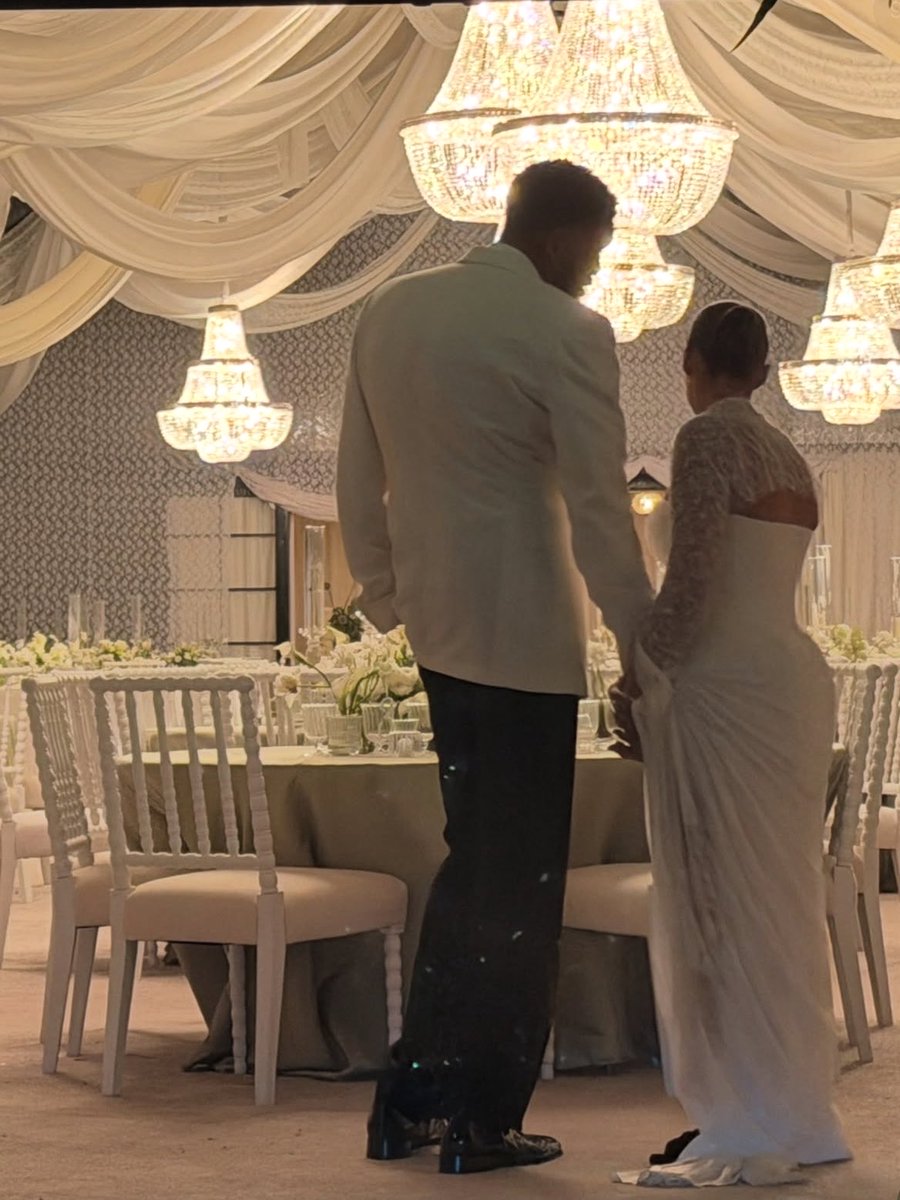 SunnyBanks_'s tweet photo. Mr. &amp; Mrs. Towns 🥹🥰😍 https://t.co/Fw5mLasdrP
