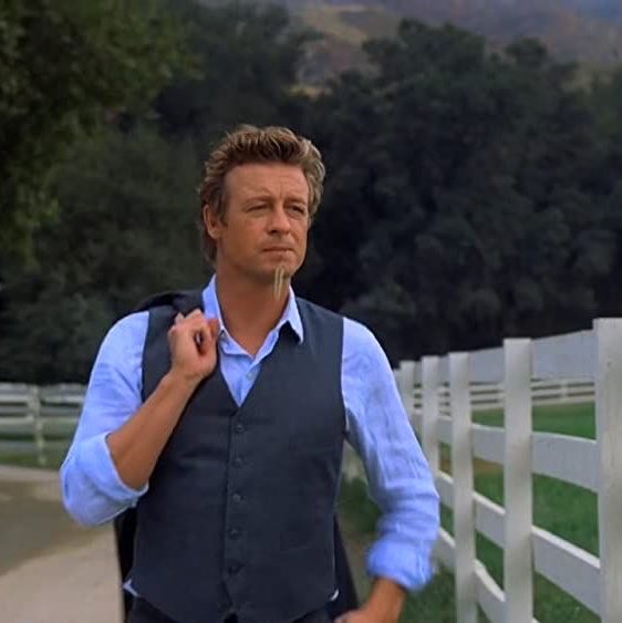 honeyjanes_'s tweet photo. i fear we don’t talk about jane in a vest enough https://t.co/6cjW4tngo2