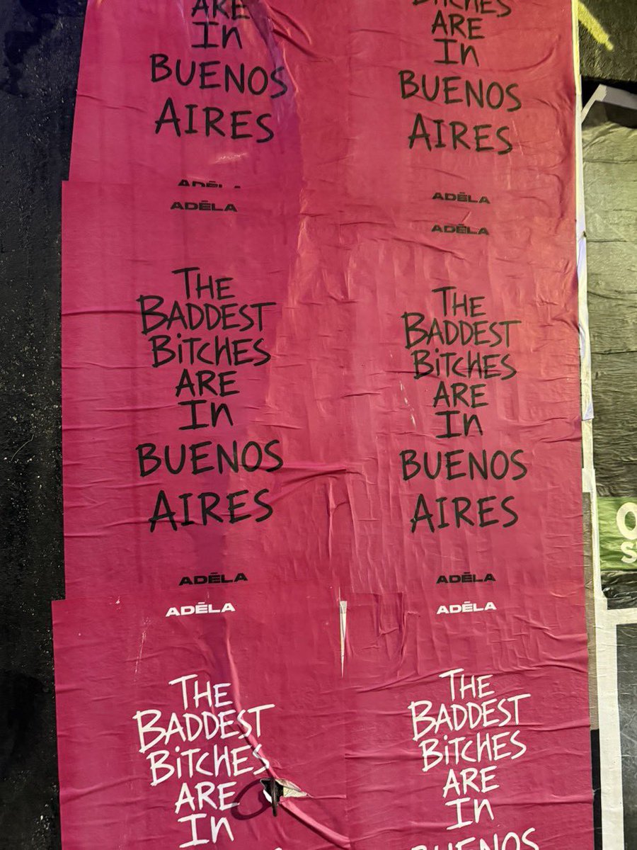 InfoAdelaArg's tweet photo. ADÉLA SIGUE INVADIENDO LAS CALLES DE BUENOS AIRES CON SUS POSTERS DE “AIN'T IN LA”.

— Gracias por todas las fotos que nos estan mandando, ¿ya encontraron alguno? 👀 https://t.co/PG8TUzXQD6