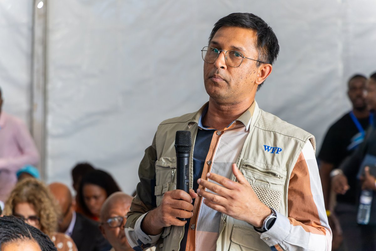 wfp_mozambique's tweet photo. #FACIM2026🫱🏿🫲🏾🇲🇿
Today WFP, FAO, UNICEF, INGD, CTA, the Port of Maputo & the #PrivateSector explored how public-private partnerships can boost Mozambique’s emergency preparedness & response.
✅Key priorities: mapping private sector capacities & strengthening readiness for #ElNiño. https://t.co/yCEWgQ8Twt