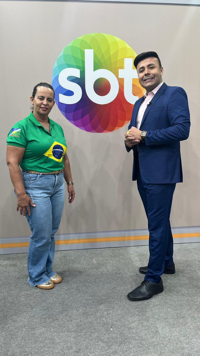 Leudimaroliveir's tweet photo. Entrevista no SBT TV Norte canal 12.1 ao vivo na tv
No YouTube: tv Norte Roraima com o Ferraz do povo no povo na TV
Foi uma presa política do 8 de janeiro,cumpriu pena,recentemente tirou sua tornozeleira,E briga por uma vaga no senador ,RR https://t.co/V0JMRdlm9p