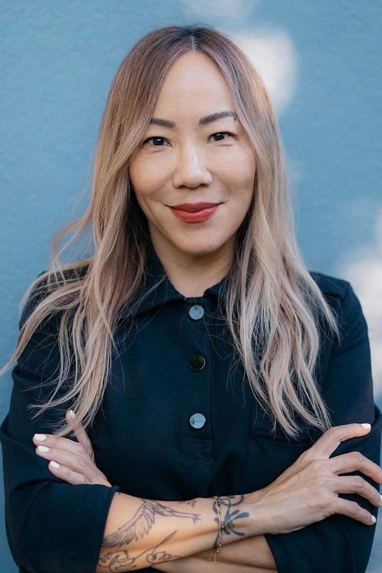 TheePopCore's tweet photo. Director Sue Kim discusses LISA’s experiences and the effect K-pop fandom has on the singer in her upcoming documentary film via Toronto Star News:

“I finally get to live my life,” Lisa says in the doc. Blackpink fans, or Blinks, know that Lisa auditioned for South Korea’s YG Entertainment as a young teen in Thailand before moving to there to spend years in the K-pop trainee system, an intensely competitive kind of performance boot camp. “I didn’t dare speak up or express my thoughts,” she says in the film, “and I had been living like that since I was 14.”

Kim brings this into the doc by showing real online comments directed at Lisa that contain words like “talentless,” “gold digger,” “disgusting” and “Thai dog.”

“It’s as if they search for the words that will cut my soul the deepest,” Lisa says in the film. “I’m a human being who works hard for what I love. Why is it not enough for them?”
