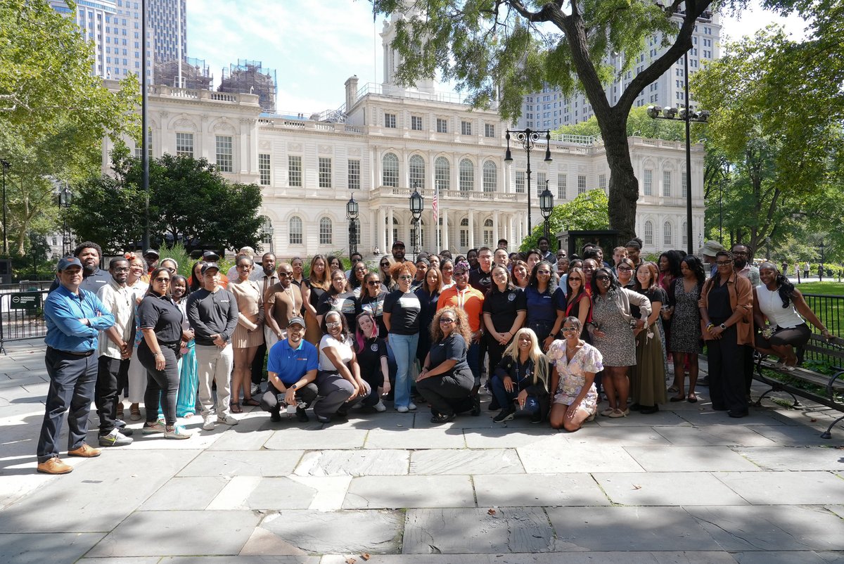 NYCYouth's tweet photo. Behind every program are people who make it happen. 💙
 
DYCD’s Youth Services team came together outside City Hall to celebrate the people behind the work and their commitment to supporting young people across NYC.
 
#DYCD #YouthServices #NYCYouth #TeamDYCD https://t.co/OTtJ7l6X5N