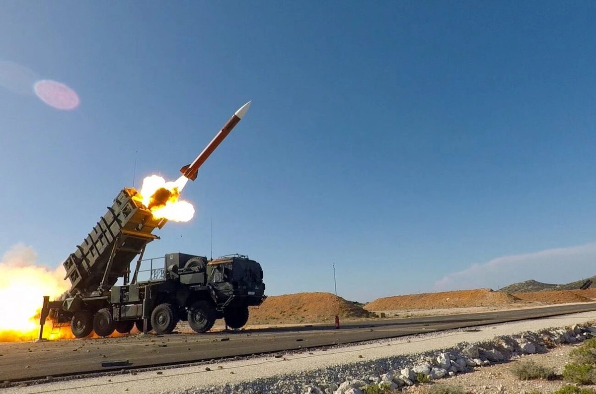 front_ukrainian's tweet photo. ❗️Spain will continue to supply Ukraine with missiles for Patriot anti-aircraft missile systems as part of military aid, Spanish Foreign Minister José Manuel Albares said in response to journalists’ questions during an informal meeting of EU foreign ministers in Ireland. https://t.co/2eivlLIgVF