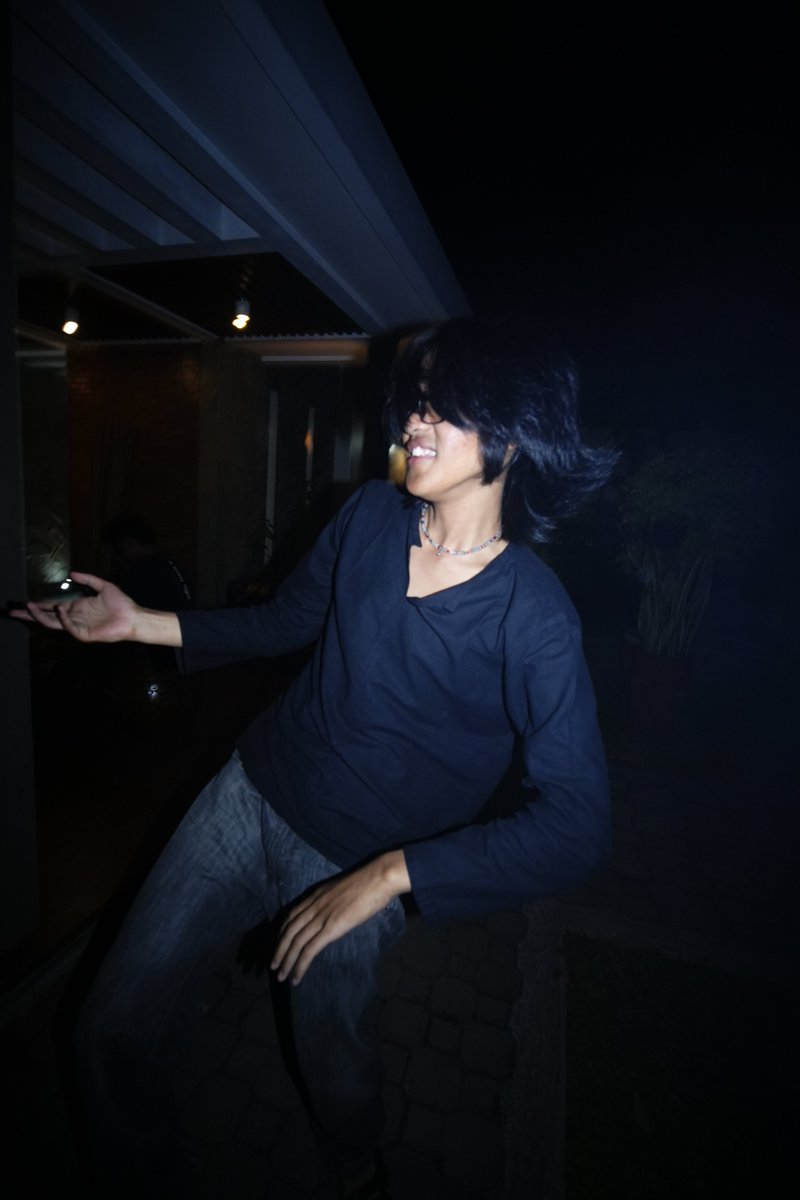 pretendercc's tweet photo. malam-malam tanpa angan-angan hanya selembaran dari pada mimpi yang kapan-kapan https://t.co/rDYOROmpam