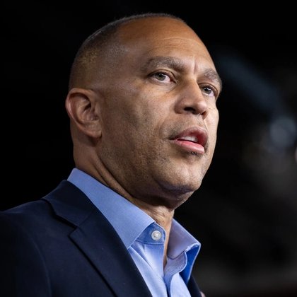 EricLDaugh's tweet photo. 🚨 HOLY CRAP! House Minority Leader Hakeem Jeffries just came out and said it for every American to hear: "There is no part of the so-called SAVE America Act that I can support."

"No part" means he's ENDORSING voter FRAUD.

SAVE America requires proof of citizenship and ID to vote

Hakeem just said Democrats oppose voter ID and proof of citizenship, thereby endorsing cheating

Storm the polls and block this traitor from obtaining the Speakership!