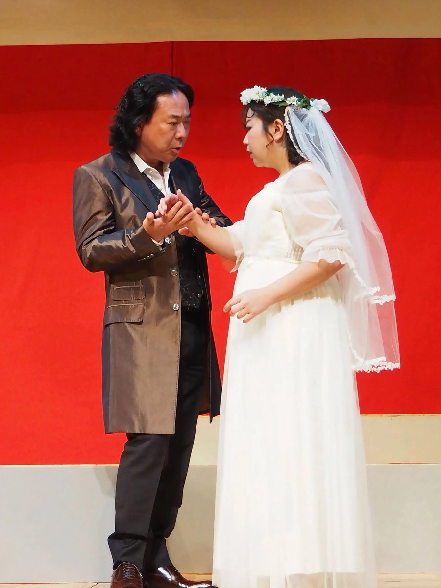 suwabito_opera's tweet photo. 【公演レポ vol.2】
8/30日(日)@カノラホール
すわびとオペラ旅vol.9
＜Fantastic Opera Show ! ＞
〜灼熱のアリア〜
【第一部】ドン・ジョヴァンニ、諏訪へ行く
･･━✧━････━✧━････━✧━･･
ご来場いただきありがとうございました。
本番写真をお届けいたします✨
#すわびとオペラ https://t.co/6ghErT7lEn