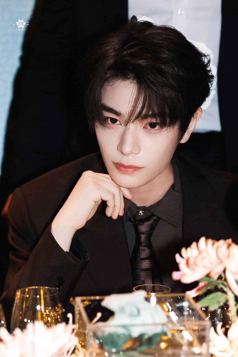 fen_1219's tweet photo. #丁禹兮 #DingYuxi 

260903 VERSACE in SHENZHEN https://t.co/I6A646qyHb