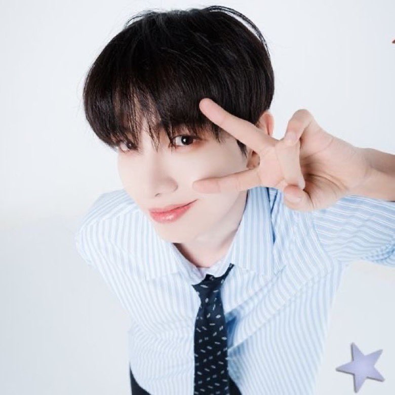 jhxsh_1204's tweet photo. #원도어트친소 #원도어_트친소
 #떵떵거리며살자 #명여자구함 

나랑 같이 별보러 갈래?🌌✨
(~07까지 받아요!)

🫶=f
rt= f, dm

트친들 알티 해죠// https://t.co/v3wBnPvUNl