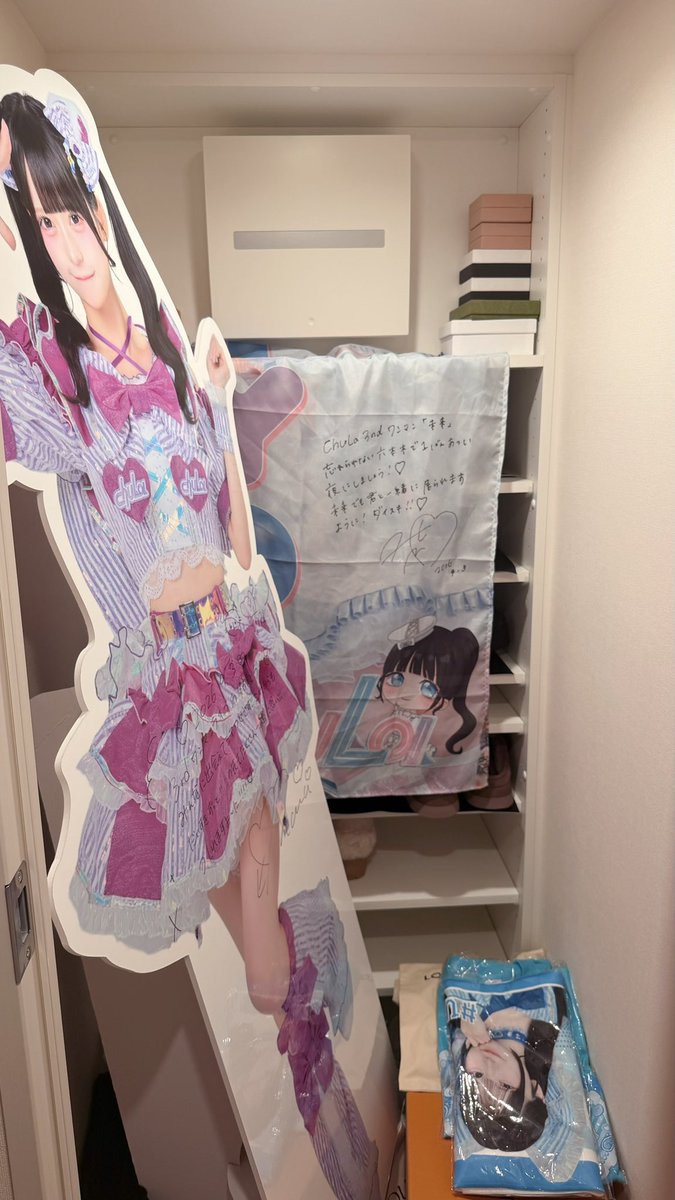 __nya02x's tweet photo. 靴入れる部屋にじゃすとだた https://t.co/5Tld1Y5lHY